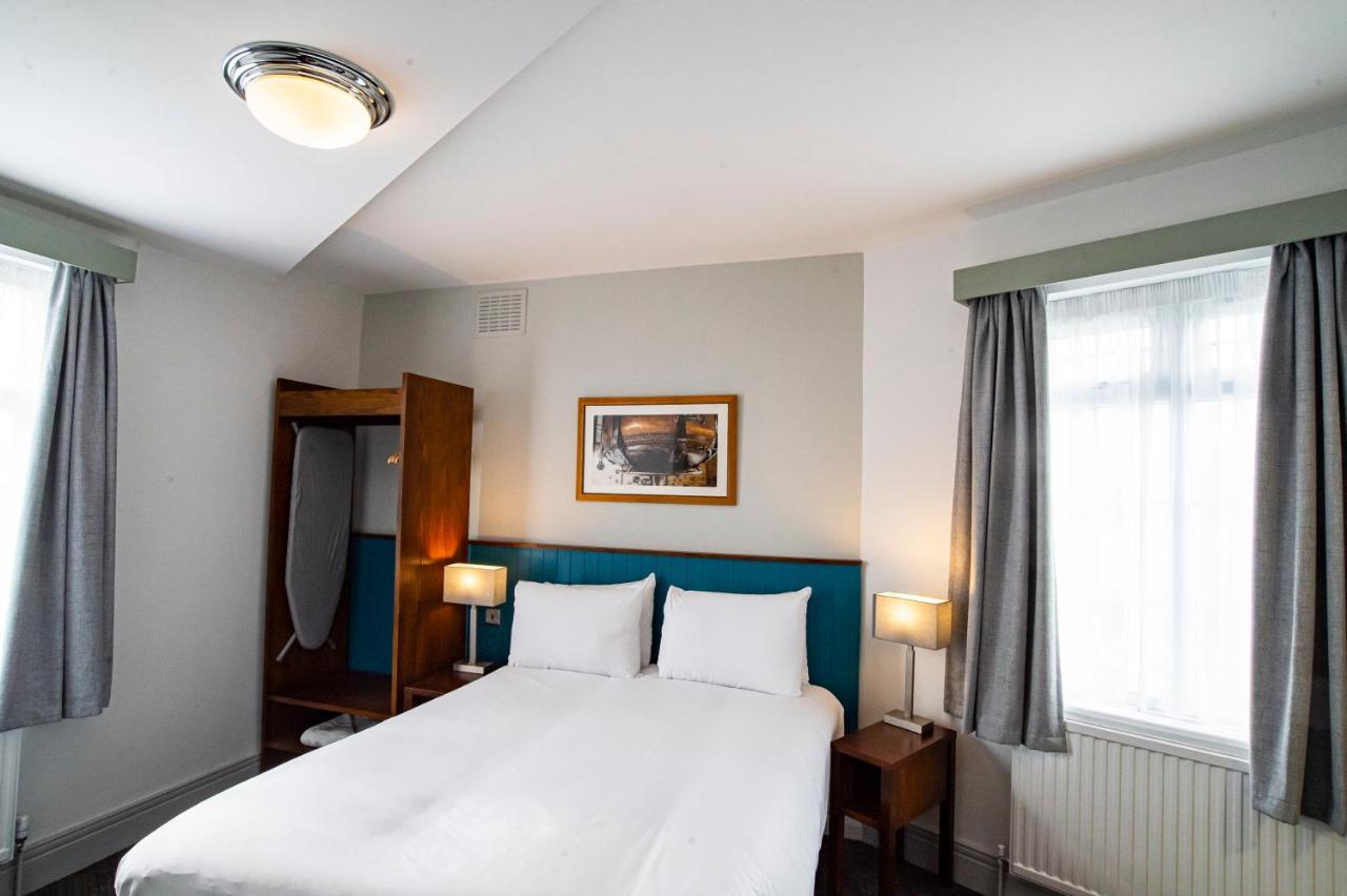 Highfield Hotel Мидълзбро Екстериор снимка