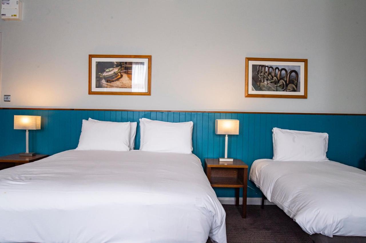 Highfield Hotel Мидълзбро Екстериор снимка