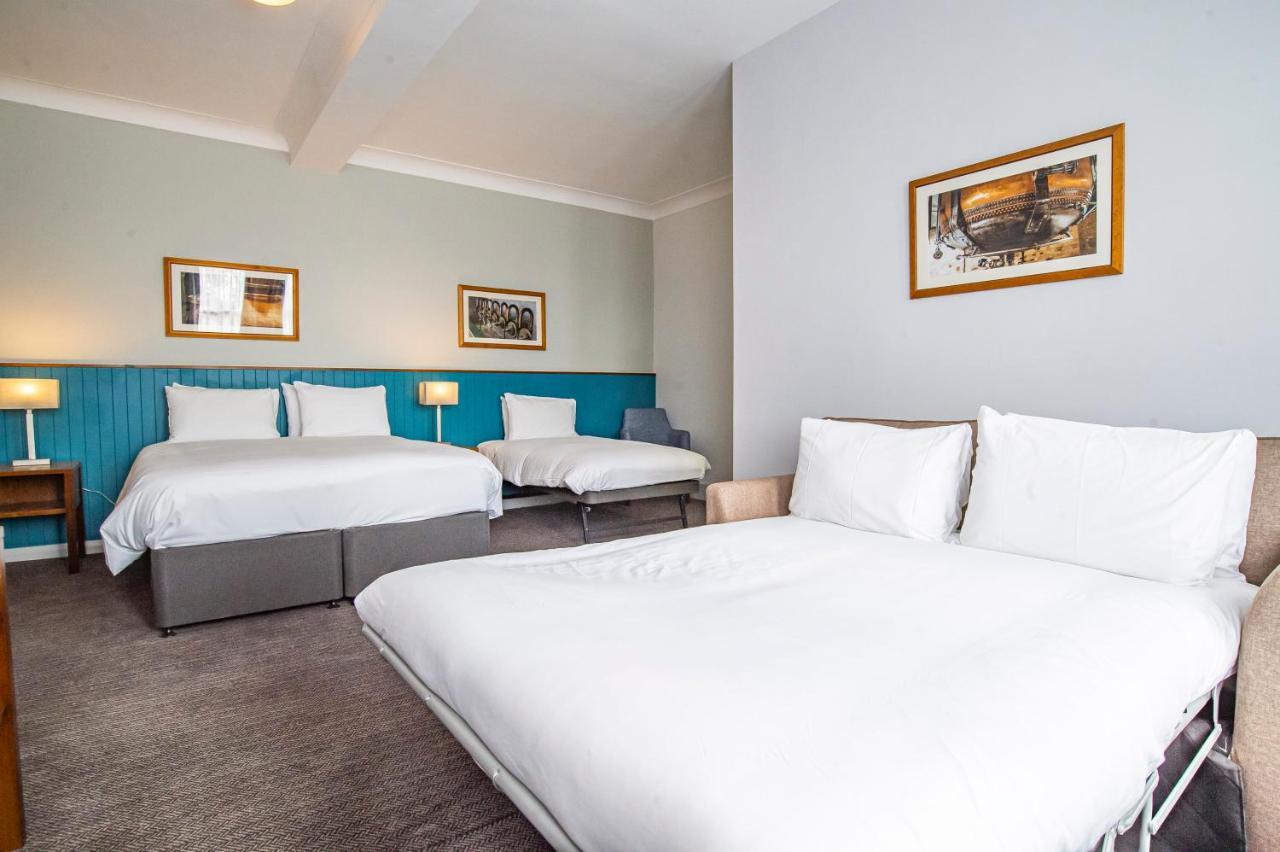 Highfield Hotel Мидълзбро Екстериор снимка